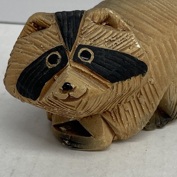 Artesania Rinconada Raccoon Figurine Vintage Uruguay Signed Animal Shelf Decor - Picture 3 of 10